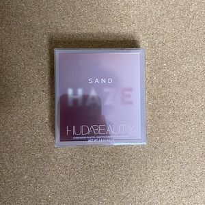 Huda Beauty Sand Haze Mini Palette